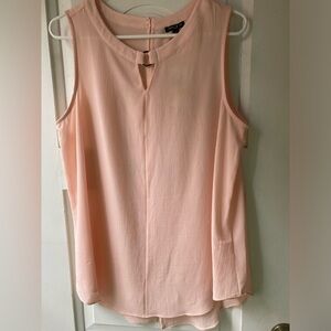 🍂beautiful sleeveless top